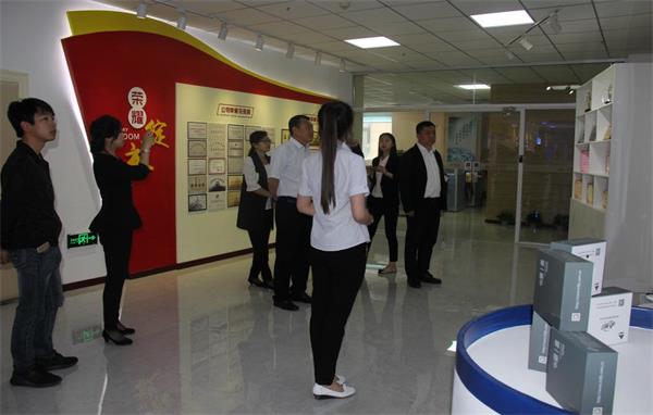 了解企業文化、企業榮譽.jpg 了解企業文化、企業榮譽.jpg