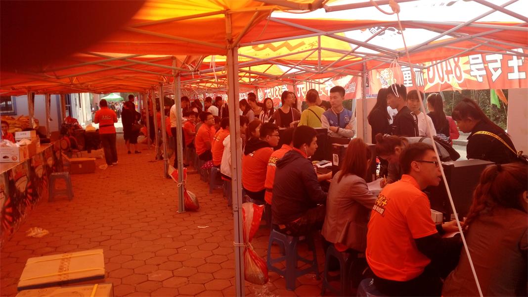 營口大學活動現場.jpg 營口大學活動現場.jpg