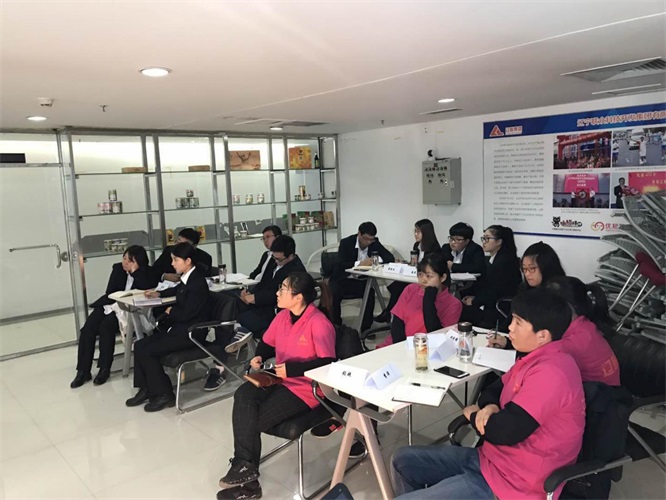 分組討論環節1.jpg 分組討論環節1.jpg