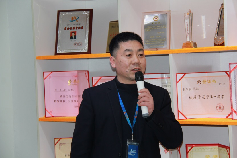 稅控公司總經(jīng)理競聘者——崔興巖.jpg 稅控公司總經(jīng)理競聘者——崔興巖.jpg