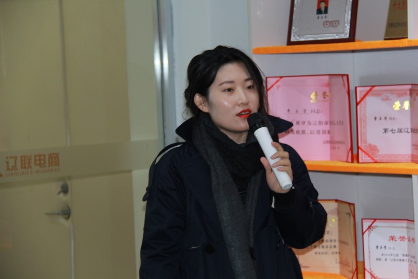 集成公司政采事業(yè)部運營總監(jiān)競聘者——羅璇.jpg 集成公司政采事業(yè)部運營總監(jiān)競聘者——羅璇.jpg