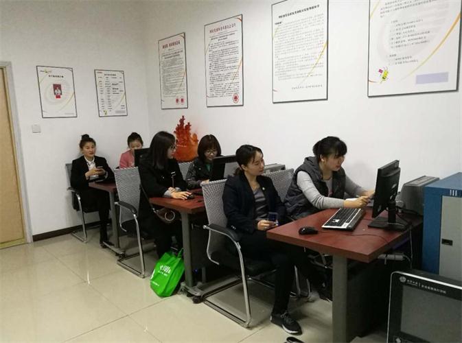 學(xué)習(xí)年會上董事長致辭內(nèi)容1.jpg 學(xué)習(xí)年會上董事長致辭內(nèi)容1.jpg