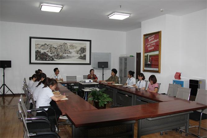 責(zé)任為先,公司為重,服務(wù)為本2.jpg 責(zé)任為先,公司為重,服務(wù)為本2.jpg