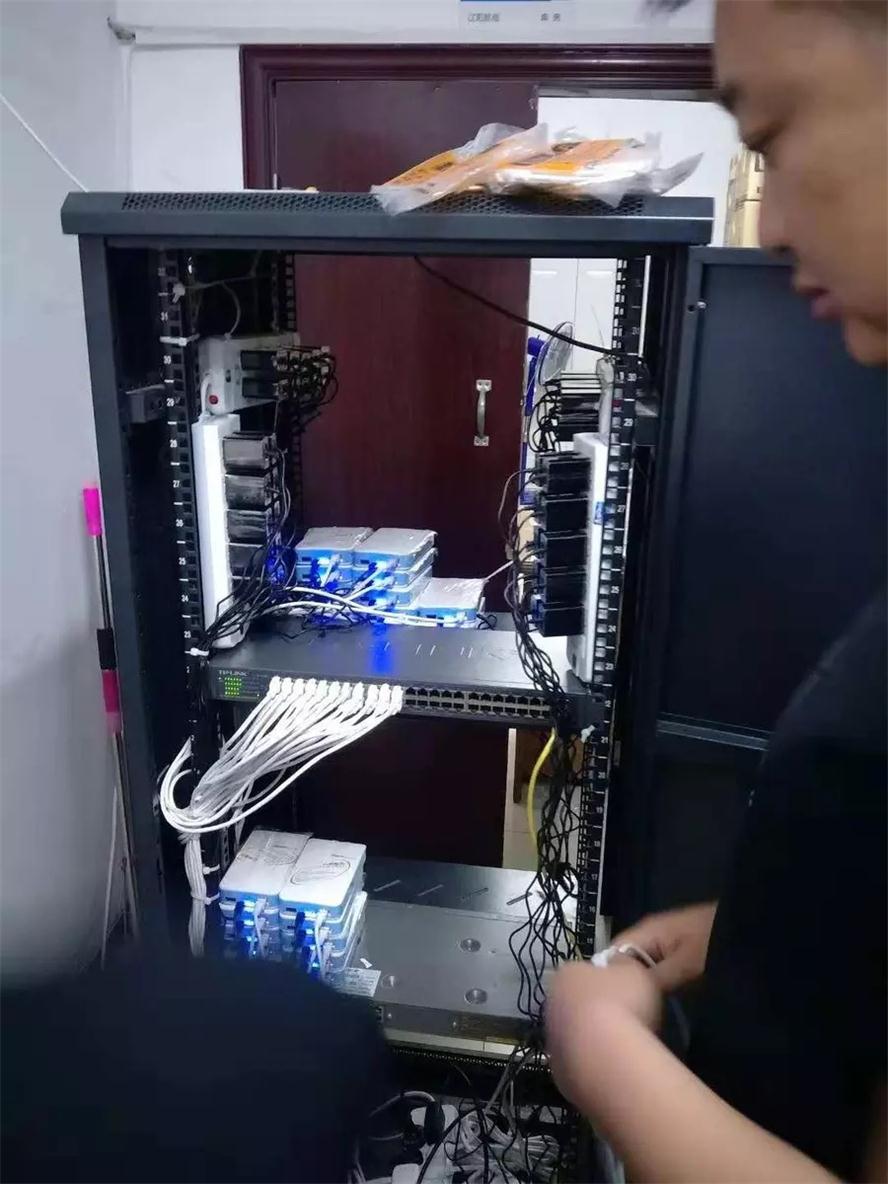 設置整理好的51云開票服務區.jpg 設置整理好的51云開票服務區.jpg