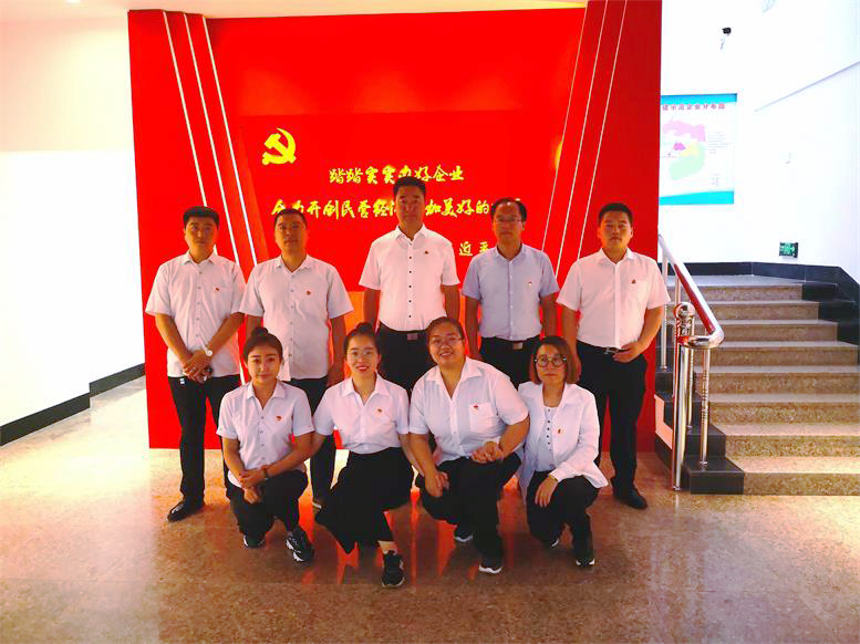 黨群活動.jpg 黨群活動.jpg